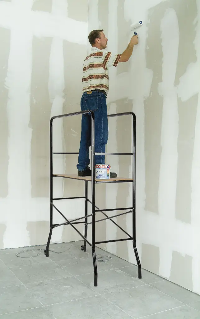 L703_5414045039386_12.webp