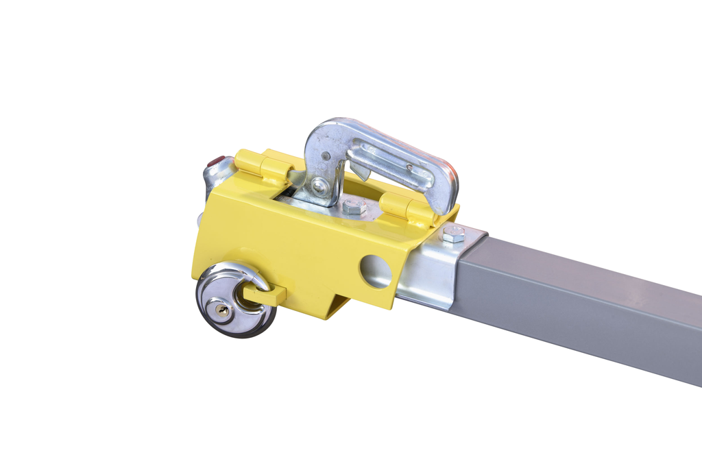 Anti-theft locking for tow hook